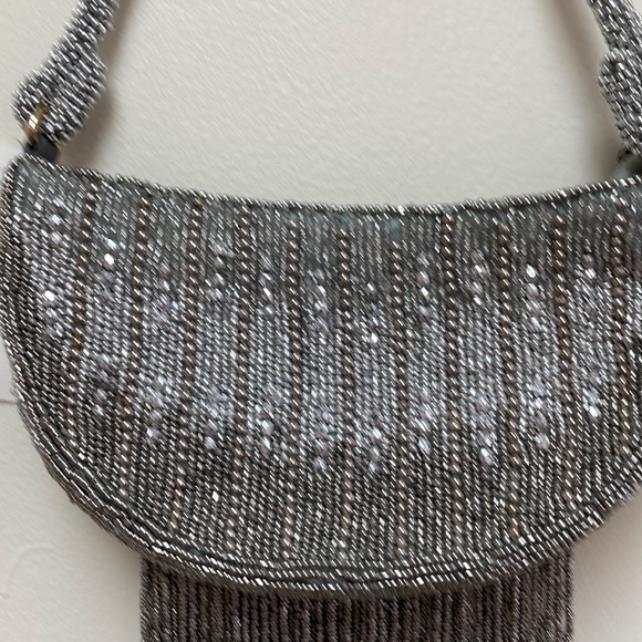 New Anthropologie Mini Half Moon Beaded Shoulder Bag!!🔥🔥🔥 - Picture 11 of 16